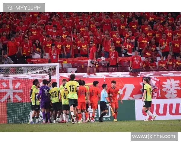 安托法与智利大学的激烈对决揭示足球战术与团队合作的重要性